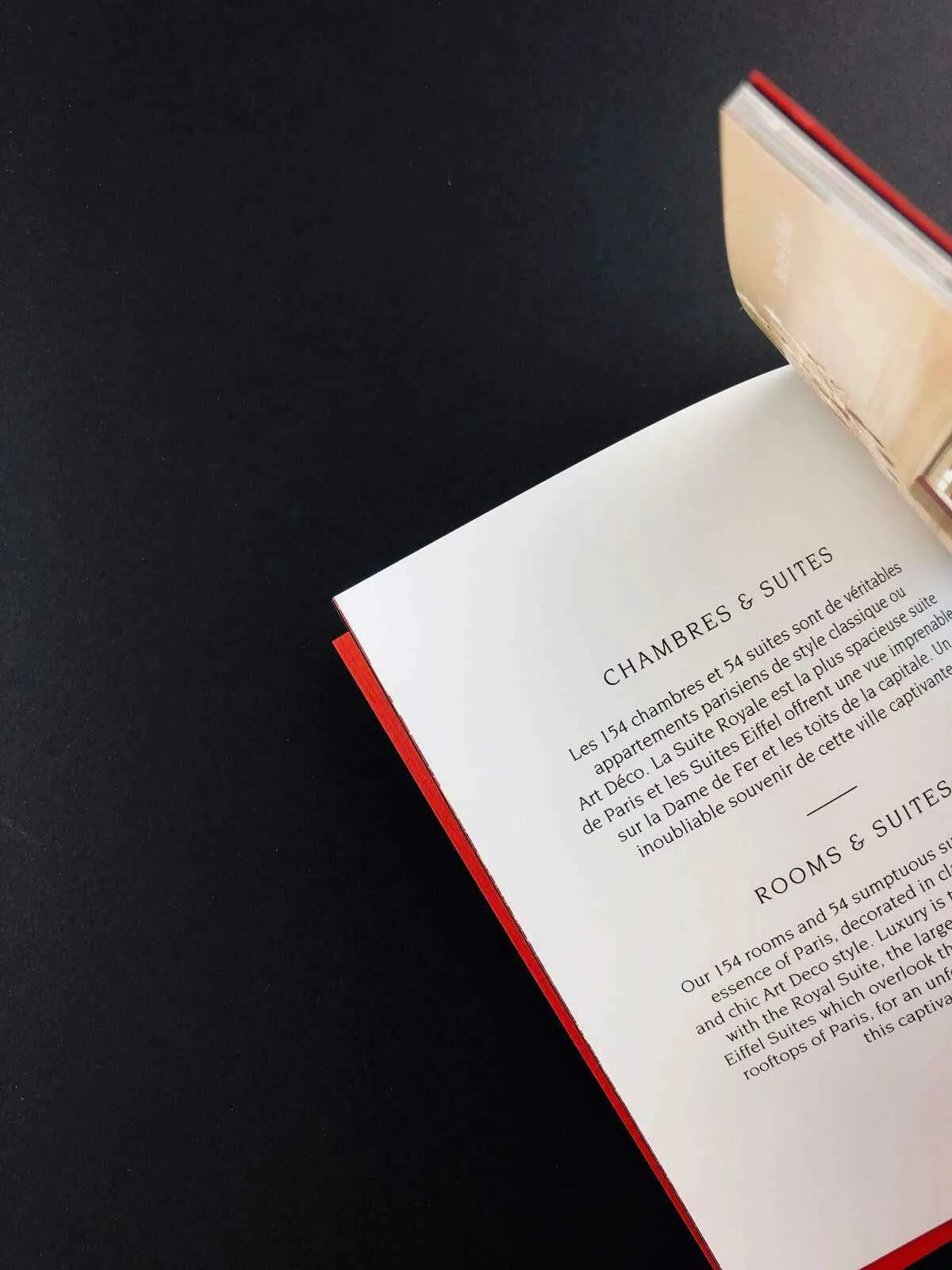 brochure-heaven-42-luxe-hotel