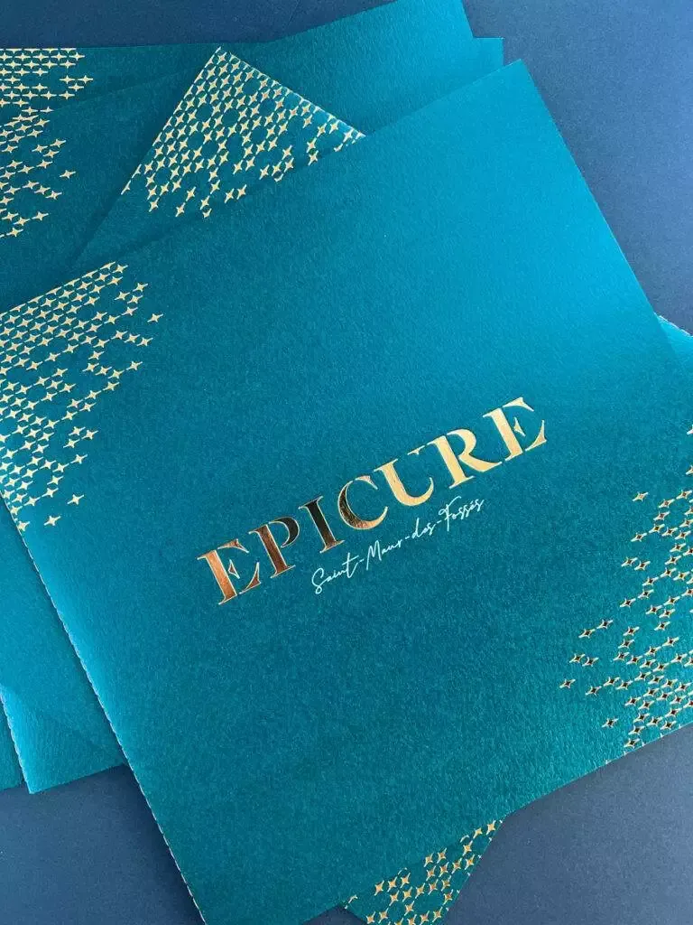brochure dorure couture singer grafik plus-01