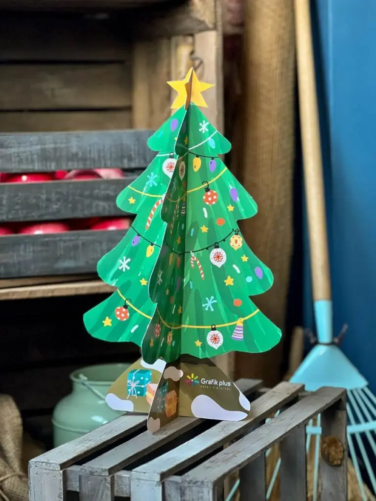 découpe sapin Noël carton Grafik Plus
