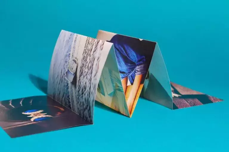 impression luxueux dépliant accordéon Amélie Viaene Grafik Plus