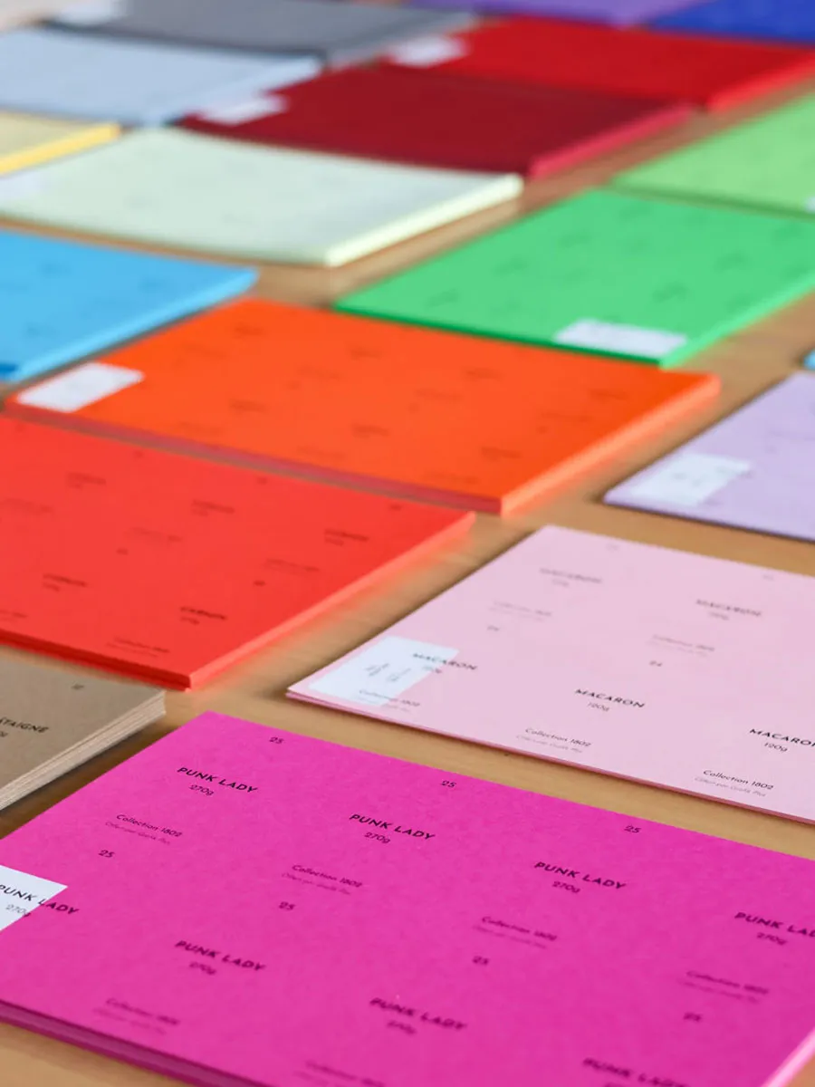 nuanciers-papiers-recycles-color-1802-VT