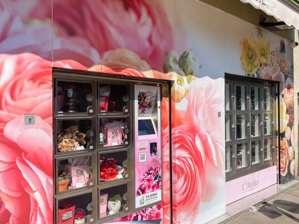 signalétique vitrine fleuriste Grafik Plus-7